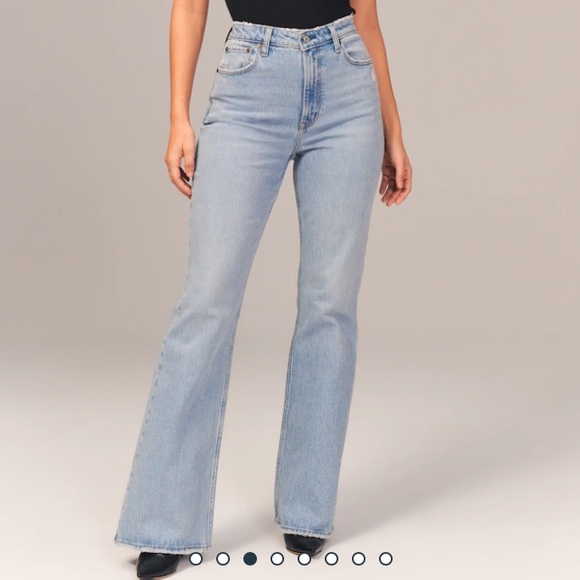Abercrombie & Fitch Denim - A & F Curve Love High Rise Vintage Flare Jean size 26